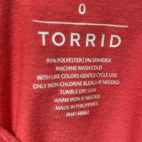 Torrid top - Picture 5 of 8
